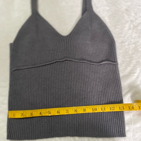 Tank top - Picture 3 of 6